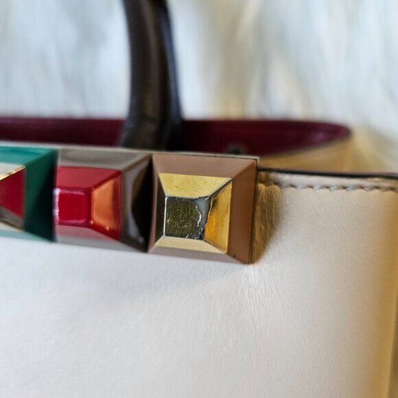SOLD Fendi 2jours Leather Authenticated - Picture 7 of 16